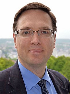 Herr Prof. Dr.-Ing. Stefan Butzmann